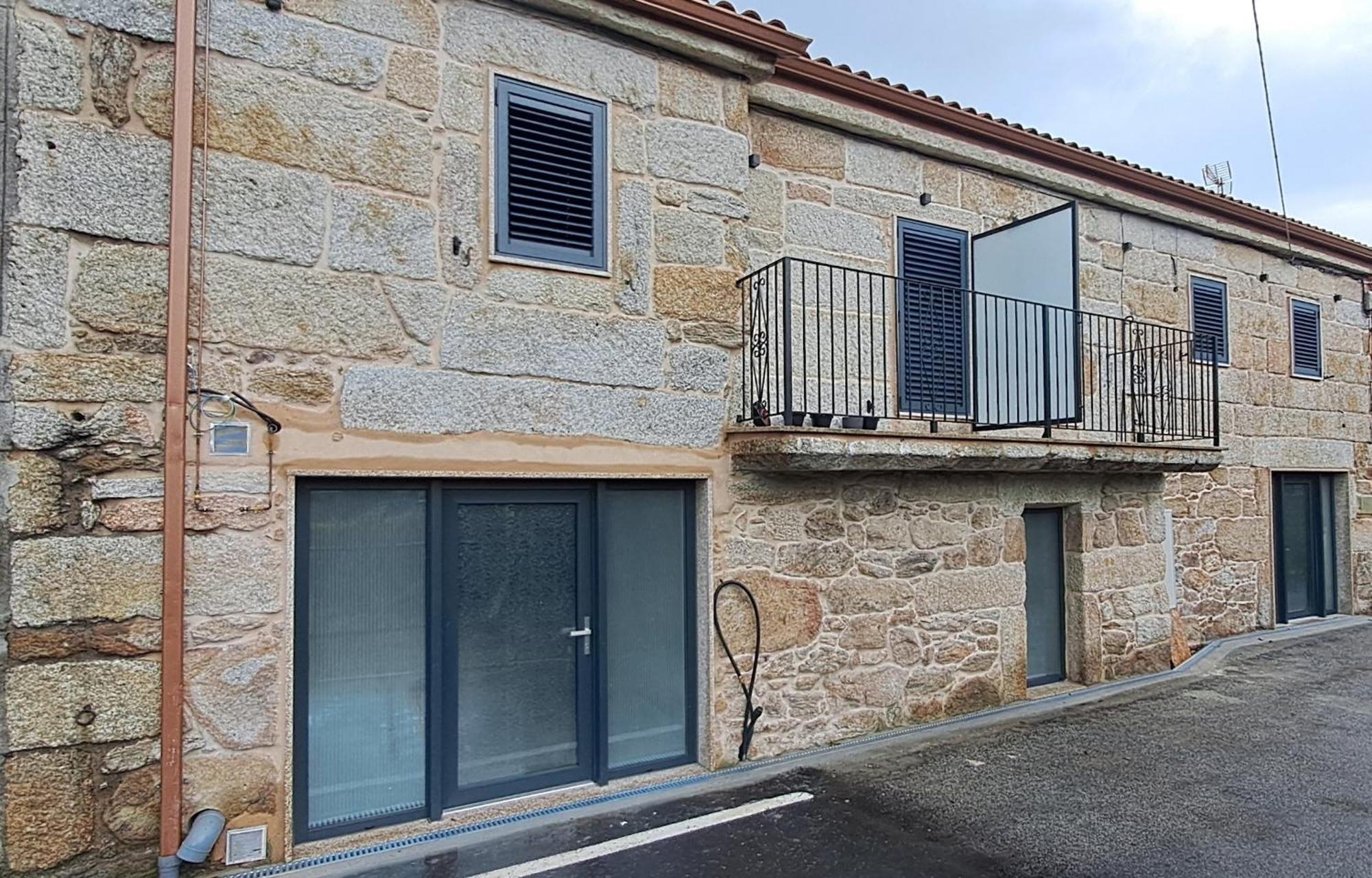 Xanela Xures Hotel Muinos  Exterior photo